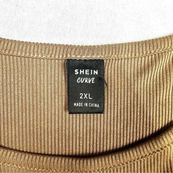 SHEIN Curve Women's Brown Short Sleeve Solid Cut Out Ribbed Tee Plus Sz 2XL EUC - Picture 8 of 12